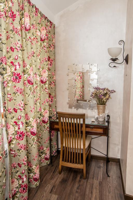 Orbita Boutique Hotel Sjymkent Exteriör bild