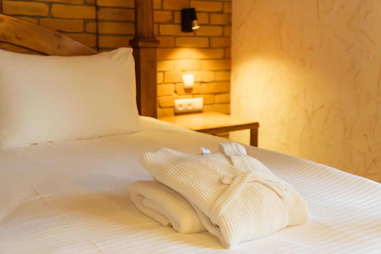 Orbita Boutique Hotel Sjymkent Exteriör bild