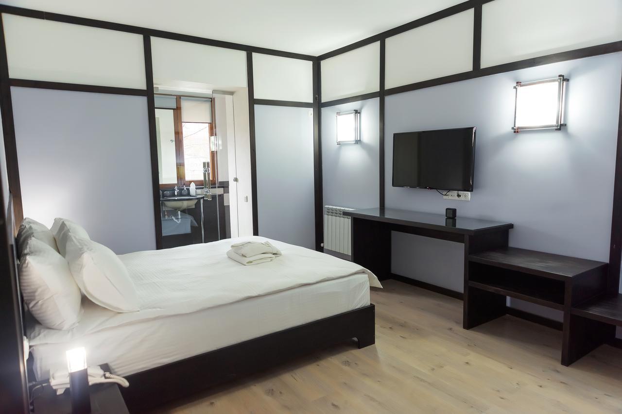 Orbita Boutique Hotel Sjymkent Exteriör bild