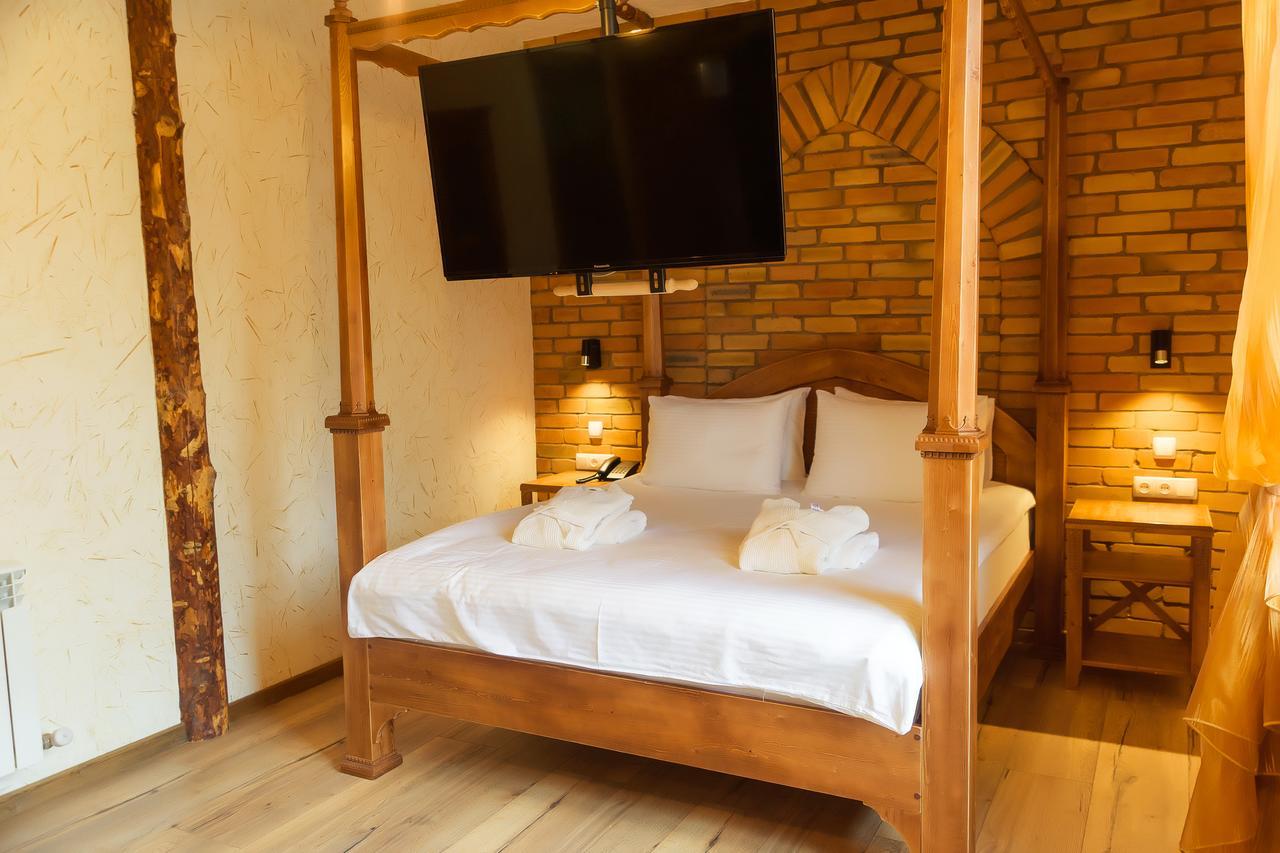 Orbita Boutique Hotel Sjymkent Exteriör bild