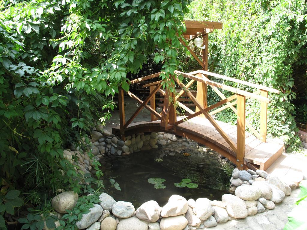 Orbita Boutique Hotel Sjymkent Exteriör bild